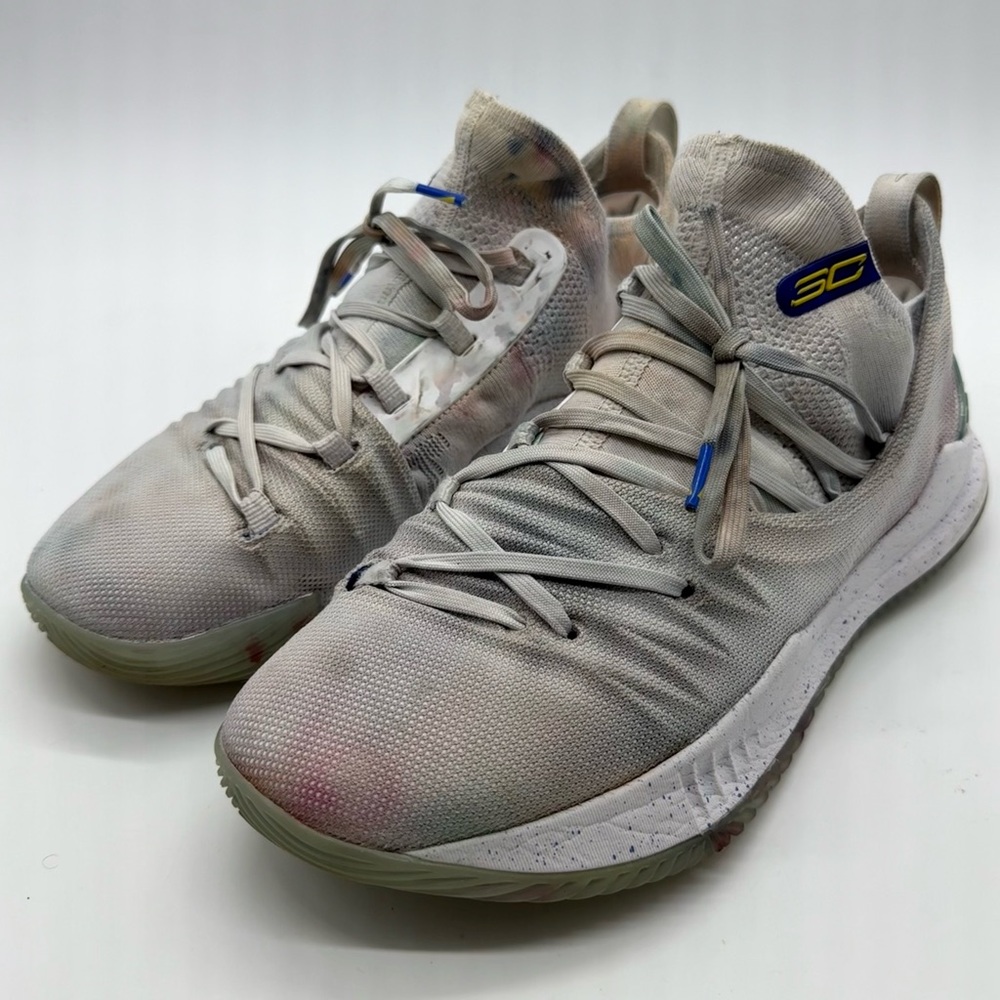 Under Armour Stephen Curry 5 Low Triple White Mens Size 8.5 (Custom Tie-Dye)